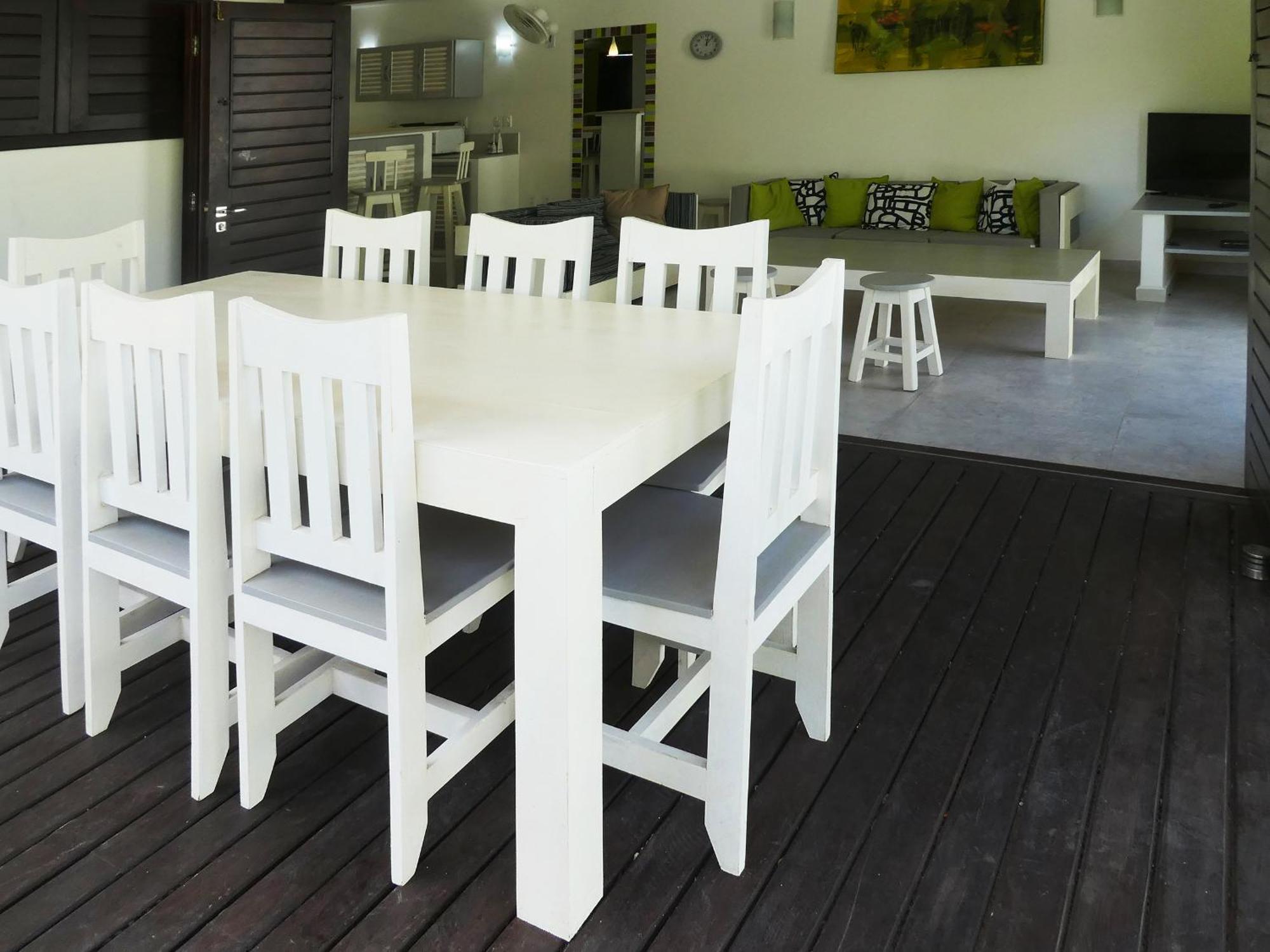 Villa Pipa Cafe *